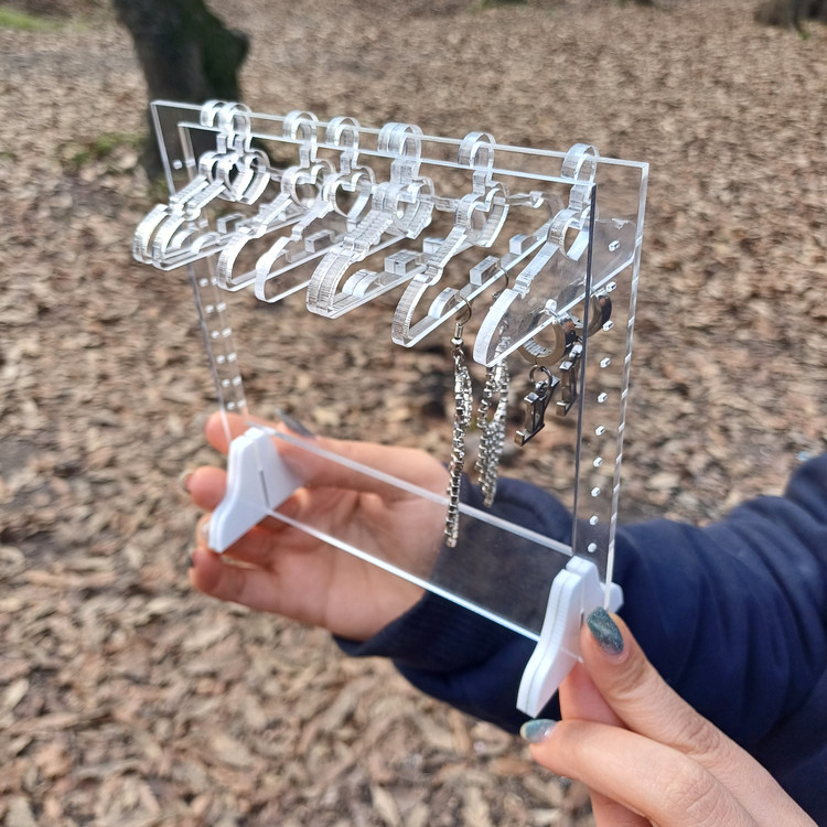 استند گوشواره